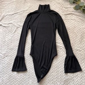 SHEIN ribbed body suit, S